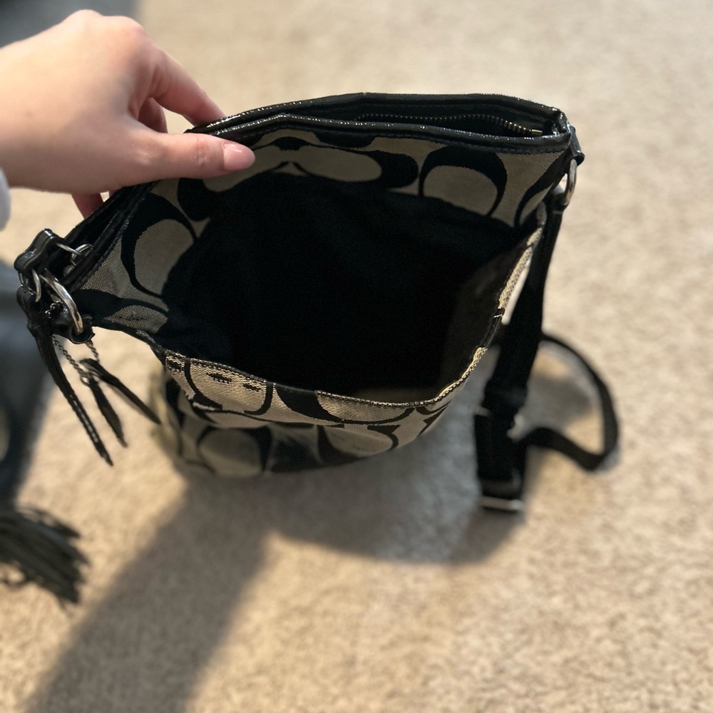 Authentic Coach Purse - Picture 4 of 5